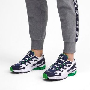 Meet your Posher, Dominique